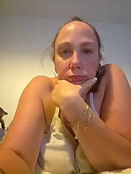 Wisie Cutie online show from April 9, 10:04 pm