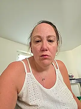 Wisie Cutie online show from April 14, 10:21 am