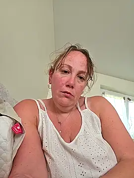 Wisie Cutie online show from April 16, 3:46 pm