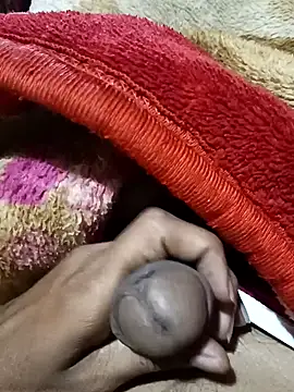 Snapshot of Play_boy11 chatting on November 16, 7:25 am Play boy11 online show from November 16, 7:25 am