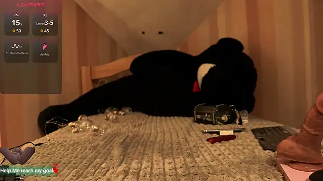 Redhead Shark new online show from January 16, 10:23 pm