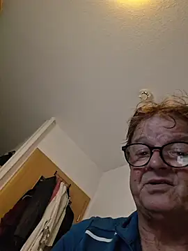 Seltsamoder online show from November 2, 5:54 am