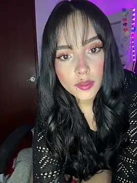 salome polaniiee online show from January 14, 3:23 am