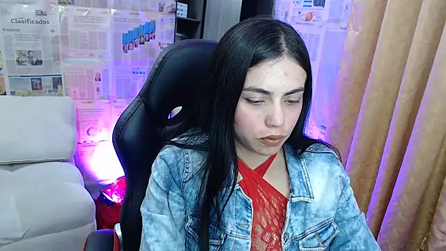 i am nina  online show from November 20, 11:48 pm