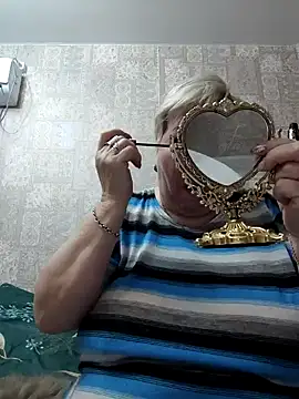 EffectFiona online show from February 16, 11:05 pm