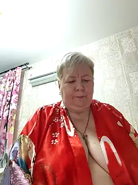 EffectFiona online show from November 7, 10:54 pm