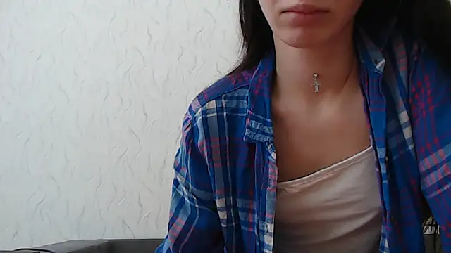 Snapshot of HoneyWiles chatting on February 10, 12:29 pm HoneyWiles online show from February 10, 12:29 pm