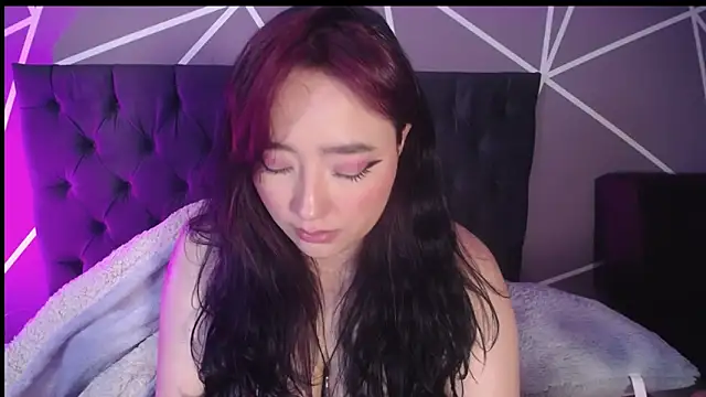 Miss Loise online show from February 17, 4:15 pm