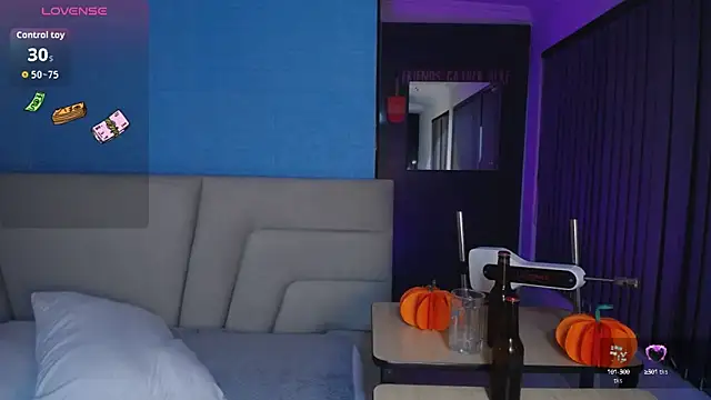 Miss Loise online show from September 28, 3:45 am