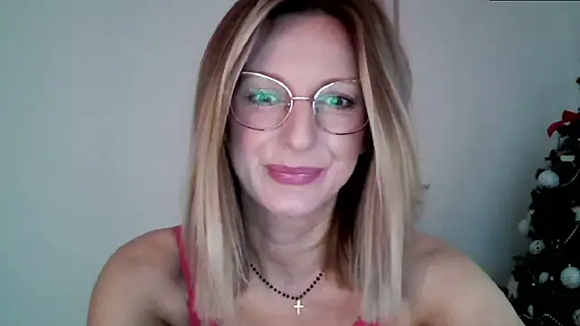 HornyJudith online show from December 9, 7:50 am