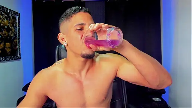 jhonnysnow17 online show from October 26, 3:18 pm