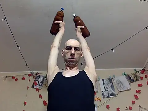 Snapshot of HandsomeAlfie chatting on February 23, 1:13 am HandsomeAlfie online show from February 23, 1:13 am