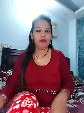 Snapshot of Poojabhabi101 chatting on January 4, 6:30 am Poojabhabi101 online show from January 4, 6:30 am