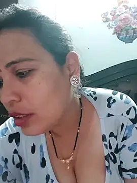 Poojabhabi101 online show from February 22, 5:51 am