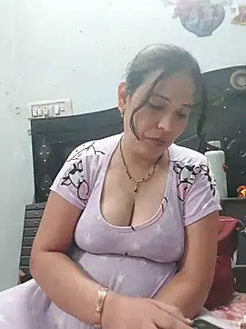 Poojabhabi101 online show from July 17, 5:07 pm