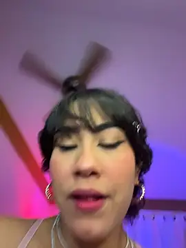 Snapshot of ZahaRoseee chatting on March 3, 1:23 am ZahaRoseee online show from March 3, 1:23 am