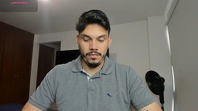 alejandro stark online show from February 23, 1:32 pm