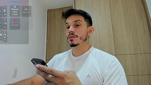 alejandro stark online show from November 14, 9:30 am