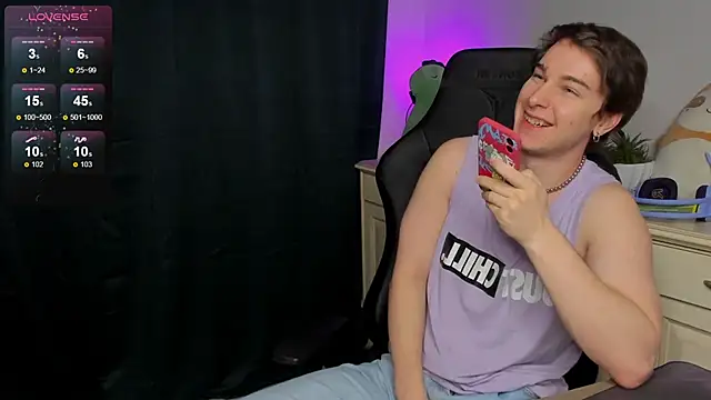 Vincent Strong online show from November 10, 8:13 am