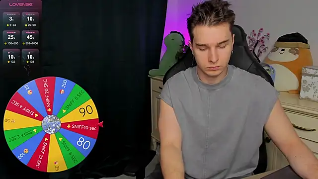 Vincent Strong online show from November 30, 9:24 am