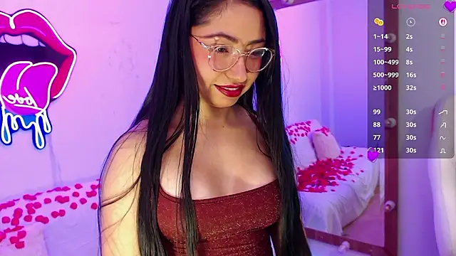 Snapshot of demyanderson_ chatting on February 13, 11:34 pm demyanderson online show from February 13, 11:34 pm