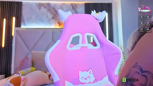 Happy tits online show from December 4, 11:08 am