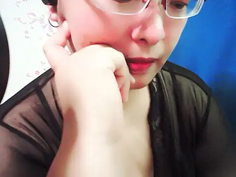 xiaorou-z online show from March 13, 3:39 pm