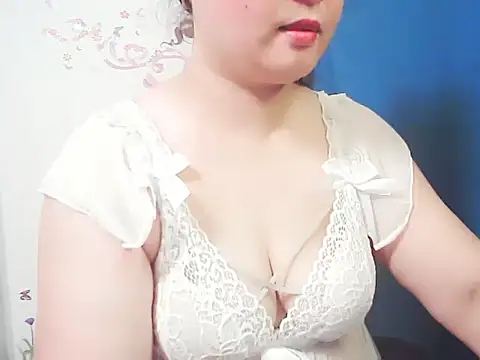 xiaorou-z online show from October 7, 4:48 pm