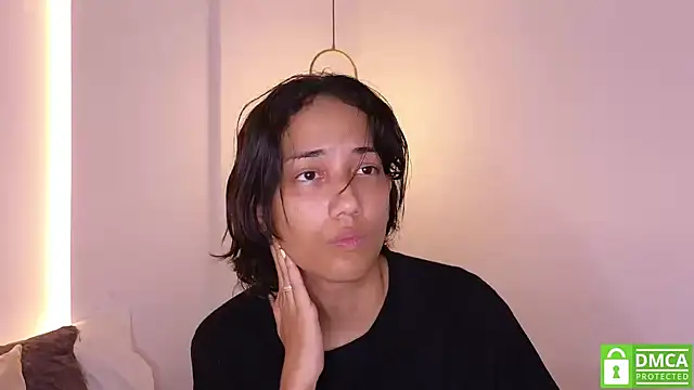 hot little bunny online show from September 21, 8:54 pm