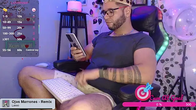 Xein WoIf online show from October 13, 2:33 am