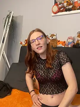 FinaFoxy online show from July 5, 9:22 pm