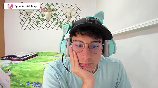 Jackson Careyy online show from March 22, 10:48 pm