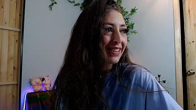 VickyJackson  online show from March 5, 8:00 pm