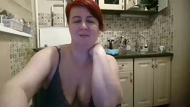 Snapshot of NikolRedMilf chatting on January 8, 1:42 am NikolRedMilf online show from January 8, 1:42 am