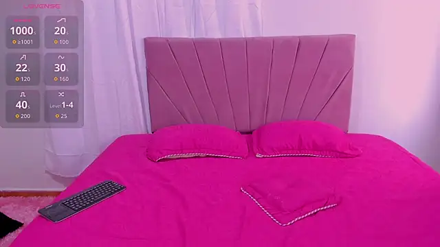 CinthiaCollins online show from December 22, 7:44 pm