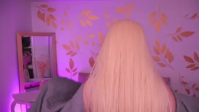 Misselektra   online show from February 6, 6:07 am