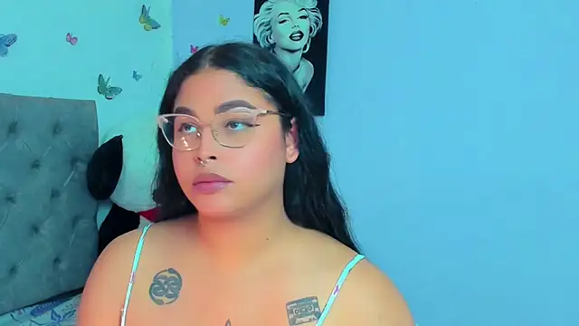 mabellfox online show from February 15, 6:55 pm