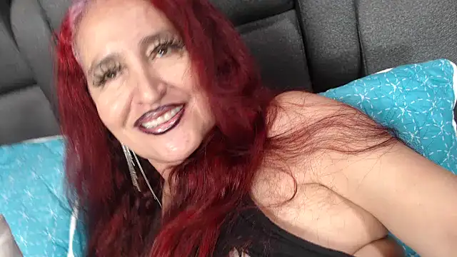 Lucy mature8 online show from April 11, 4:22 pm
