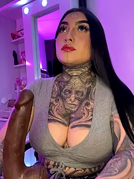 CloeeBeckam online show from December 16, 8:19 am