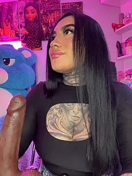 CloeeBeckam online show from May 3, 1:33 am