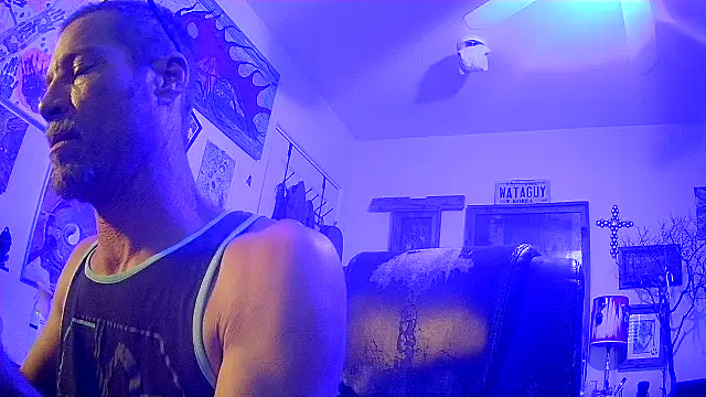 Snapshot of druetrue chatting on December 22, 9:01 pm druetrue online show from December 22, 9:01 pm