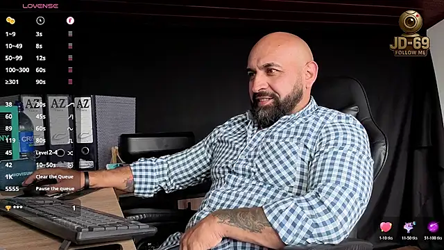 JD-69 online show from November 4, 7:13 pm