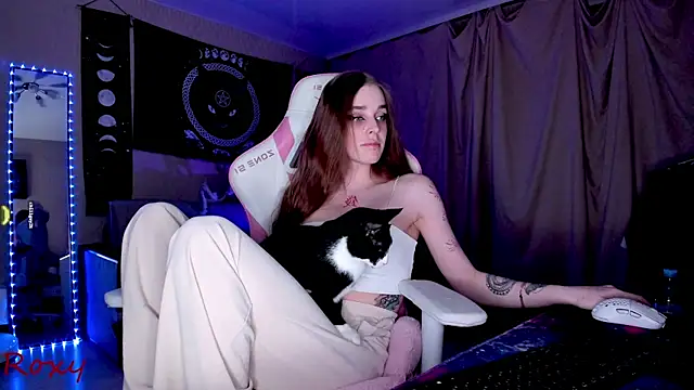 wet dream  online show from March 22, 8:04 pm