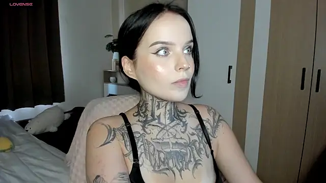 ATOMIC-KETCHUP online show from February 28, 6:43 am