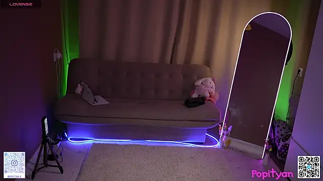 popityan1 online show from April 19, 7:07 am