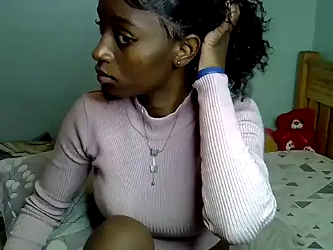 Snapshot of Enkarxx chatting on February 6, 2:04 pm Enkarxx online show from February 6, 2:04 pm