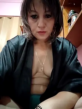 naughtymilfT online show from November 11, 7:19 am