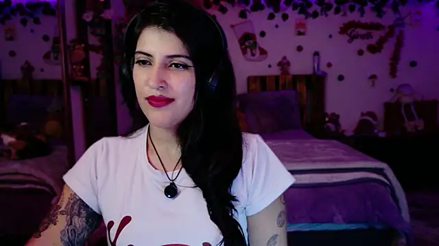 azahar  ziiz online show from December 20, 9:11 pm