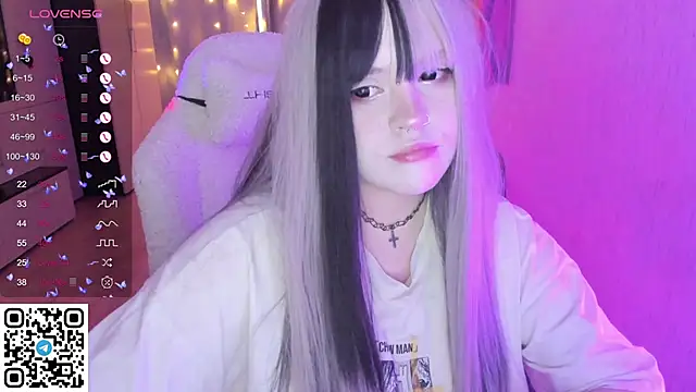 SelenaCute online show from February 12, 7:14 am