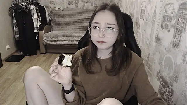 Snapshot of AmeliaKamishiro chatting on January 27, 5:15 pm AmeliaKamishiro online show from January 27, 5:15 pm